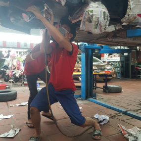 PHỦ GẦM XE