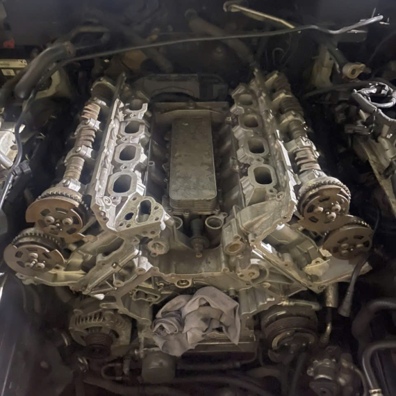 ĐẠI TU ĐỘNG CƠ RANGE ROVER