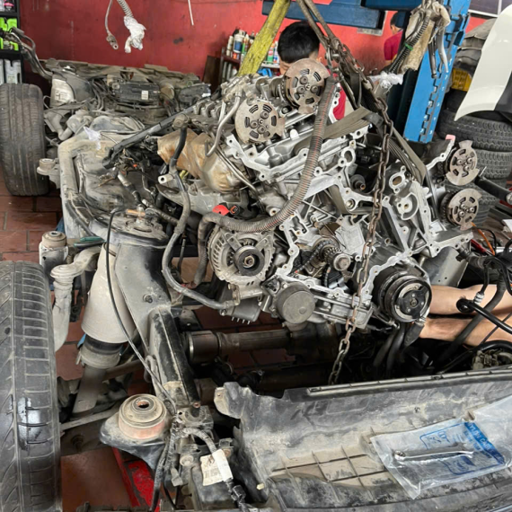 HẠ THÁO LẮP ĐỘNG CƠ RANGE ROVER SPORT 5.0 v8